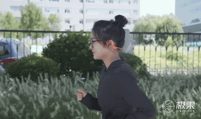 OpenRun Pro 2测评：运动耳机的“天花板级”音质跑步完美搭必威子！(图7)