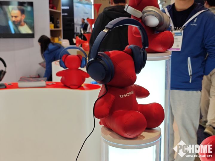 必威CES2024：万魔全系列耳机亮相 开放式耳机人气颇高(图4)