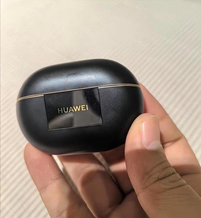 2025耳机圈大洗牌！500元听出2000元音质？这5款直接封神！(图11)