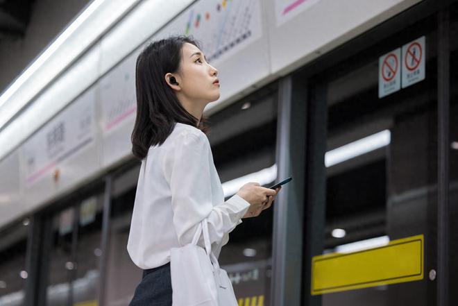 蓝牙耳机不建议乱买：2025蓝牙耳机口碑王大揭秘！凭啥被用户疯抢(图2)